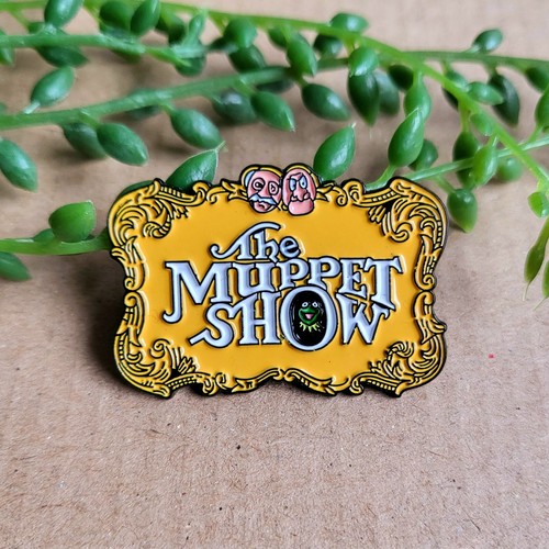 The muppet show enamel pin - the,