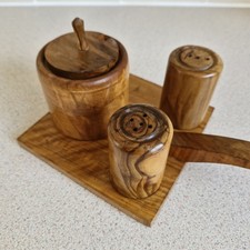 Olive Wood, Salt&Pepper Shaker