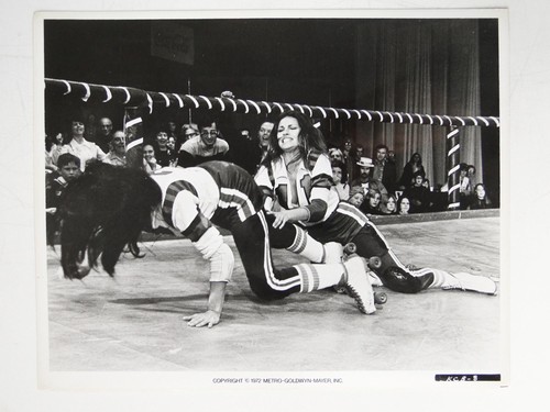 Raquel welch roller derby - raquel,