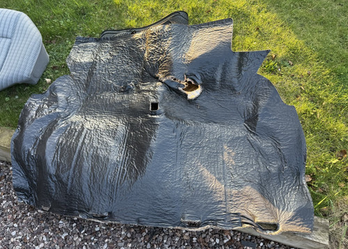 Mercedes w124 rear seat - mercedes,