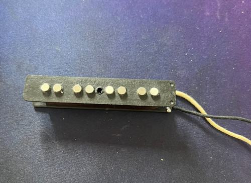 Bare knuckle jazz - bass, pickup