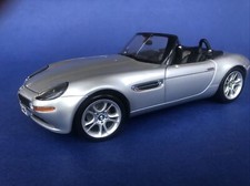 1:18 Cars Kyosho BMW Z8 007 Bond RARE Diecast Please Read