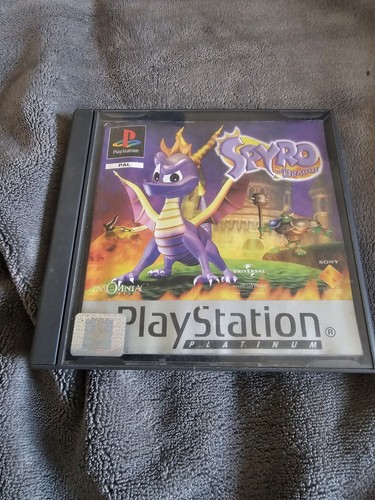 Spyro the dragon - spyro:,