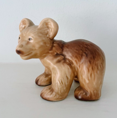 Sylvac standing bear - bear, cub