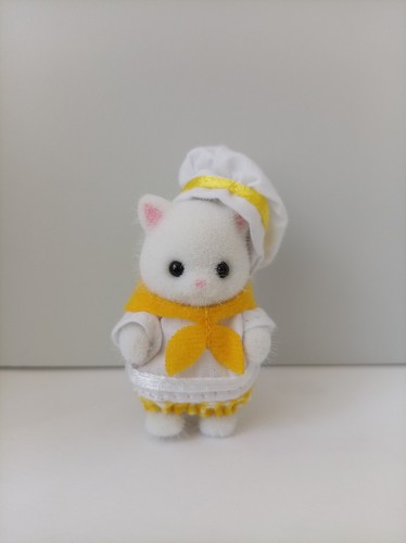 Sylvanian family bakery kitten - family,