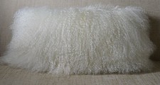 Mongolian lamb pillow White
