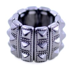 Vintage style antique silver coloured octopus ring