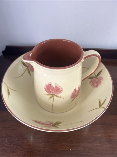 Jug and bowl set - and,