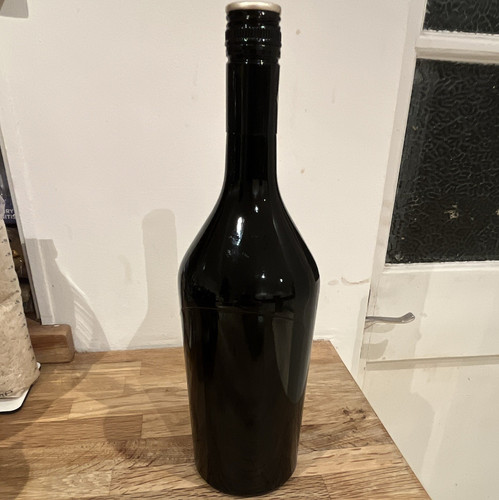 Baileys black glass bottle no - black,