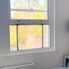 Window Fly Screen Adjustable Tight Seal Insects Bugs Aluminium Fiberglass Mesh