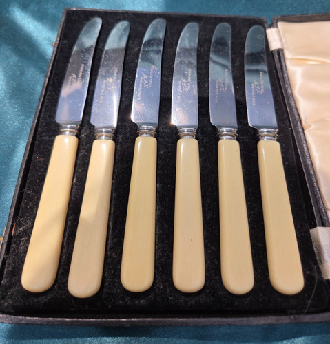 Vintage butter knives - 6, 2