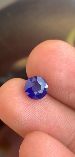 Natural royal blue sapphire - blue, sapphire(h)