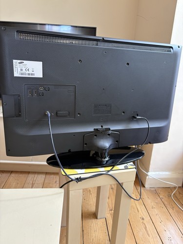 Samsung ue32d400bw inch - samsung, 32"