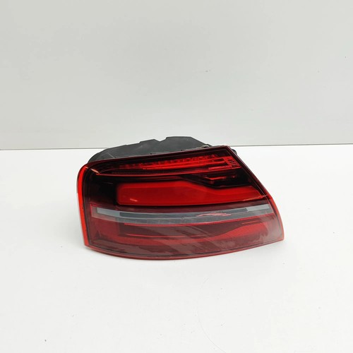 Audi rear left tail - 4h,