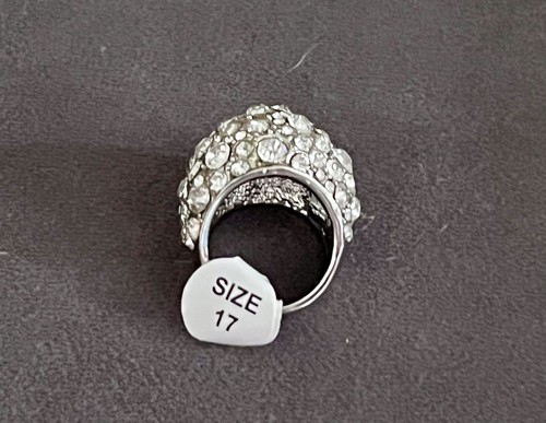 Bejewelled ring size - ring,