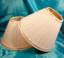 Set of 2 Vintage Pleated Fabric Table Lamp Shades Matching Off White Gold Trim 