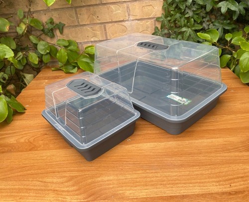 Vented propagator seed tray - seed,