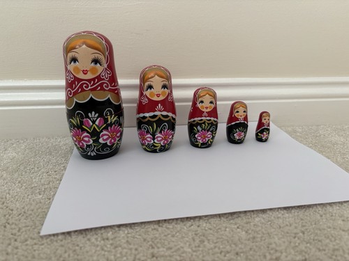 Russian babushka dolls set - babushka,
