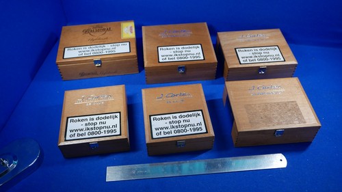 Variety empty cigar - of,