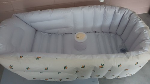 Portable inflatable baby bath - inflatable,