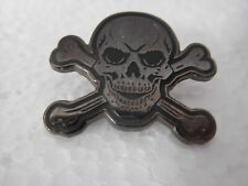 Skull and crossbones pin badge. Lapel. Brand new. Dark chrome metal. Biker 