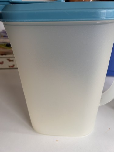 Vintage tupperware container - tupperware,