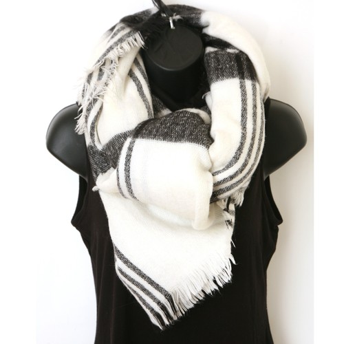 Zara black white blanket - zara,