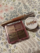 Golden Makeup Bundle Lottie