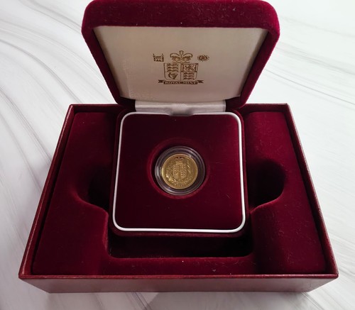 2002 gold proof half sovereign - 2002,