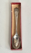 Vintage ‘Carshalton’ James