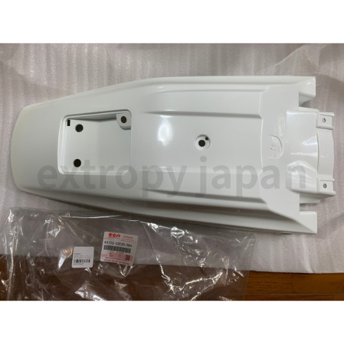 Rear body fender white - body,