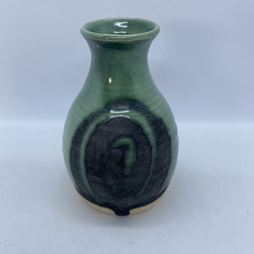 Moffat pottery small vase - moffat, pottery,