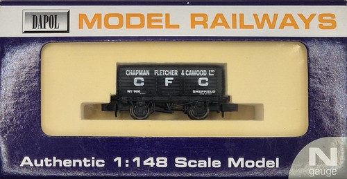 Dapol plank open wagon - dapol, in