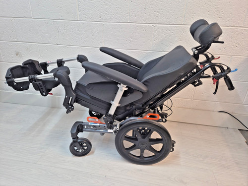 Gravity tilt space - gravity,