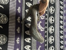 Strutt Couture Women’s Snakeskin Print High Heels Leather Strappy Shoes Sz 6.5