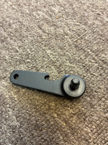 Thru axle removable lever - thru,