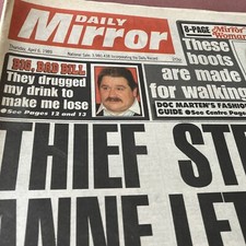 Daily mirror 1989. Patty Hearst, Lorenzo Lamas falcon crest. Linda Lusardi.