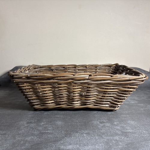 Brown thick weave wicker - thick,