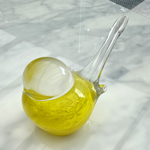 Unmarked glass yellow bird - unmarked,
