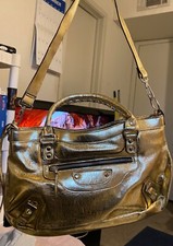 Womans  BUENO Gold Purse Pre