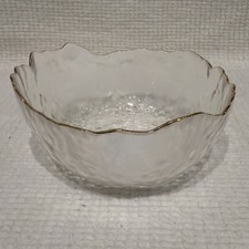 Pretty and unusual textured - pretty,