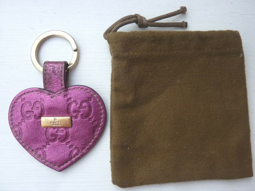 Gucci heart keyring 150 - gucci, £150