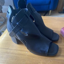 Size 5 Office Peep Toe Shoes