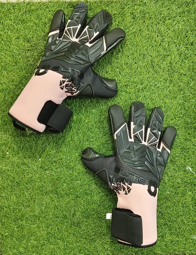 Goalkeeper gloves size and - gloves,