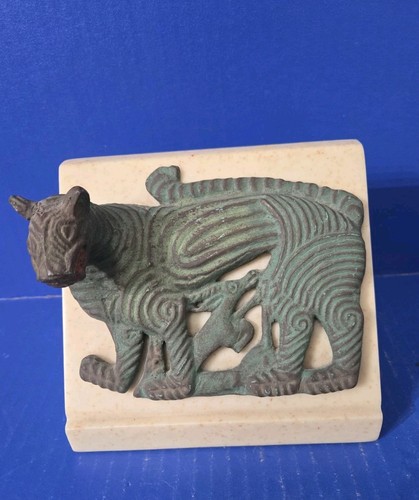 Vtg tiger bookend authentic - vtg,