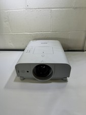 Sanyo PLC-XT21L XGA Large Venue Projector PRO xtraX Multiverse 2 Hrs