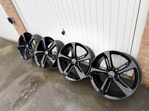 Inch original audi rs7 - 21”,