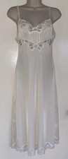 Kayser white nylon lace - &,