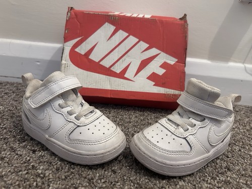 Nike trainers junior baby size - trainers,