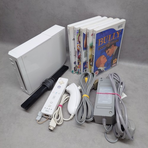 Nintendo wii console bundle - console, bundle,